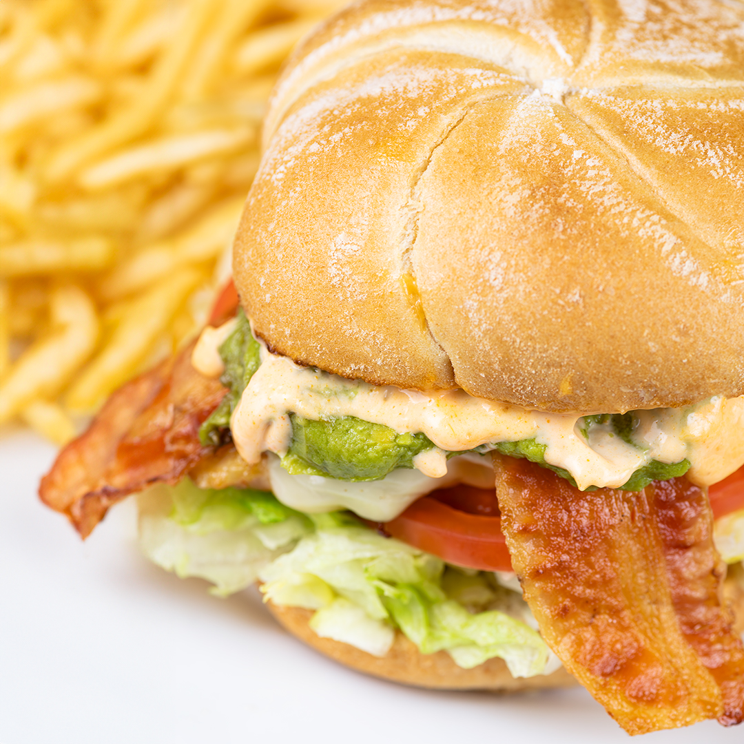CopperTopTavern's tweet photo. Weโre in a committed relationship with these Sandwich Creations ๐๐คค
.
.
.
.
#sandwichcreations #californiachicken #hothoneychickensandwich #chicagobeef #friedhaddock #cubanroastpork #steakandpeppers #baconswisschicken #grilledveggie #smokedgoudaturkeymelt #tavern #eatlocal https://t.co/KZxFyqwZ8V