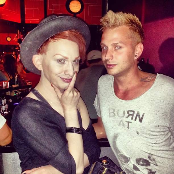 11 years ago I had the chance to meet <a href="/JinkxMonsoon/">Jinkx Monsoon is Judy Garland</a> at cabaret mado in #Montreal 
#rupauldragrace #jinkxmonsoon