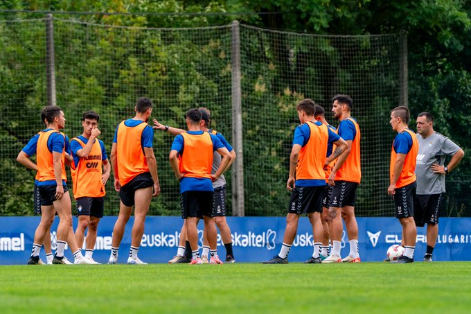 Eibar Xtra tweet media