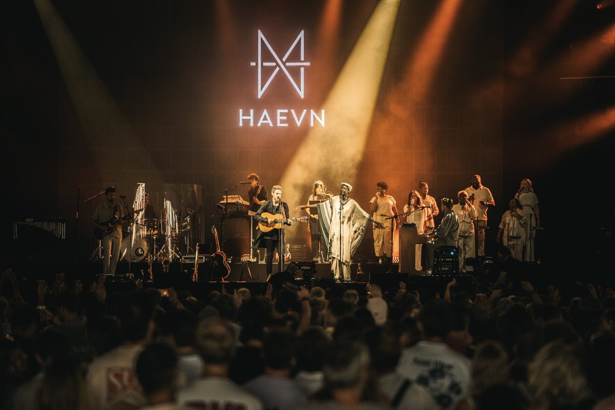 HAEVNMUSIC's tweet photo. Lowlands! What a fantastic feeling to be playing this legendary festival after being in the crowd so many times, dreaming to be up on stage here.

You made our dream come true. Thank you. 

📸: Hessel Stuut

#haevn #haevnmusic #lowlands #lowlandsfestival #live #concert #festival https://t.co/PEF38x3sBg