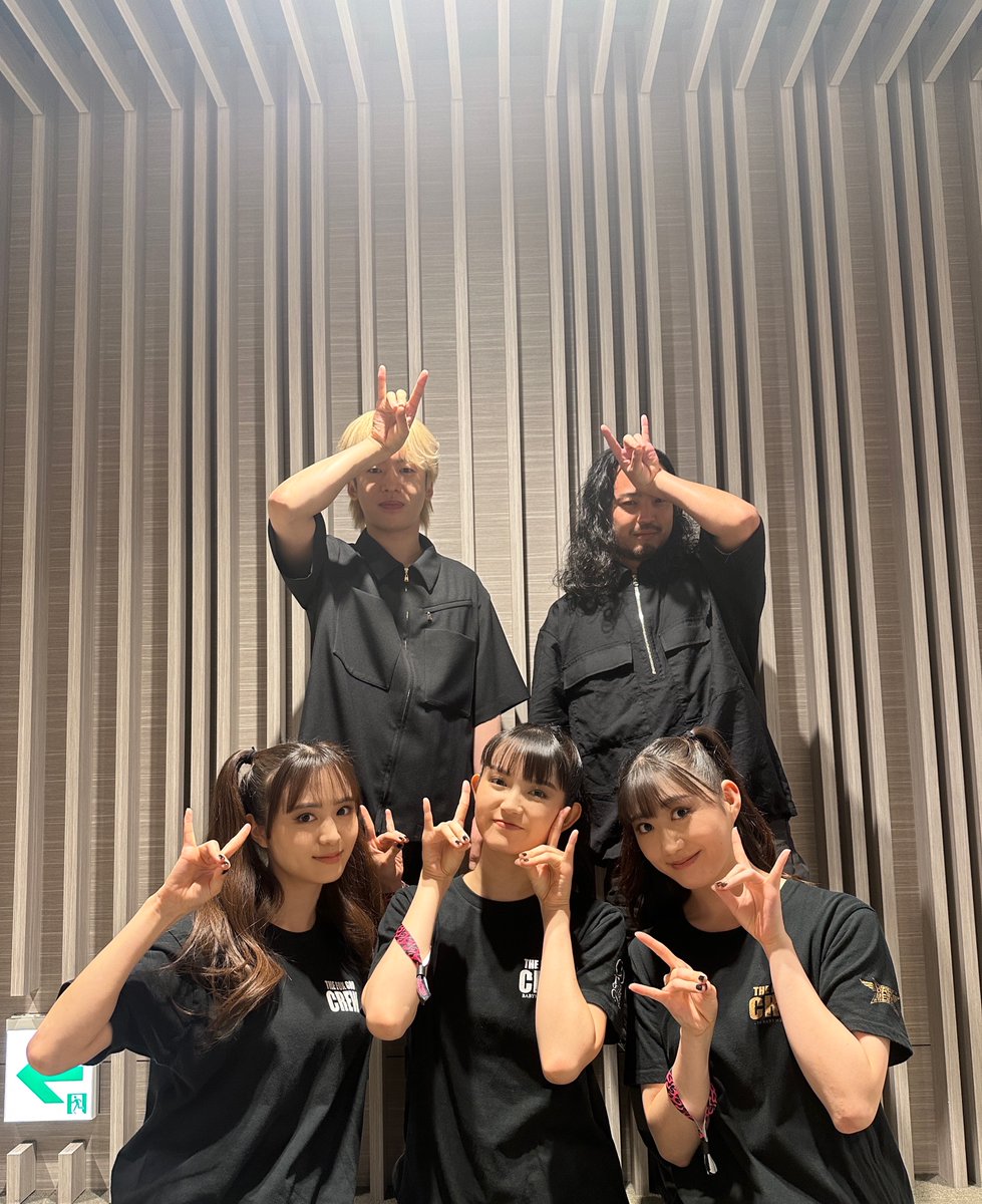 Thank you @Creepy_Nuts_ 🦊🦊🦊 #BABYMETAL #summersonic