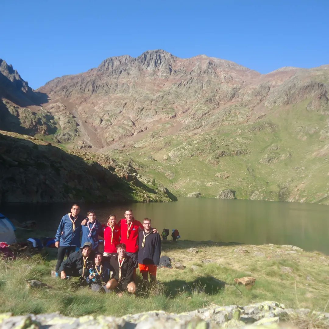 AESFX's tweet photo. Gràcies al terreny vam poder fer una ruta d'allò més exigent, aconseguint fer la Pica d'Estats i altres tres mils del Pirineu català i francès. https://t.co/j5Y9qXgNbh