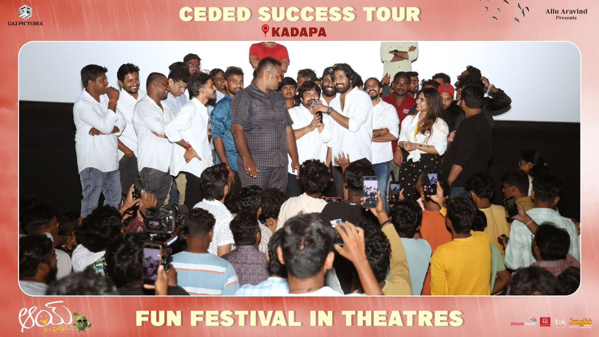 baraju_SuperHit's tweet photo. #AAYTeam receives incredible response as they visit Ramesh Theatre, Kadapa❤️‍🔥

 #AAYFunFestival in theaters now💥

Book Tickets Now:
🎟 https://t.co/NXxsxK2AIQ https://t.co/ekHBfJRN5y