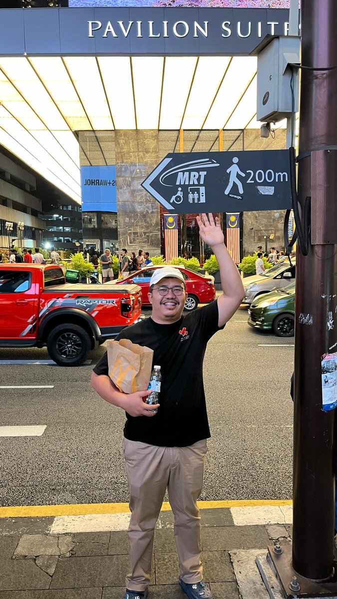 devidlanang's tweet image. Night street. Night full.