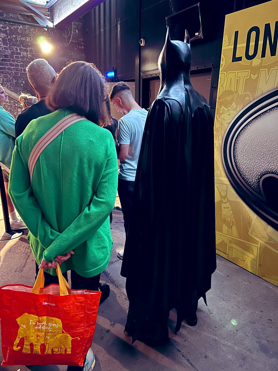 RobML74's tweet image. Someone was taking his visit to the #BatmanUnmasked exhibition in #Manchester VERY seriously today …

@MayfieldDepot @DCOfficial @Batman