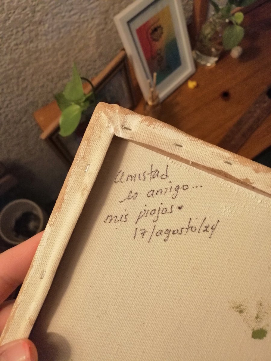 Gisellempe's tweet photo. El plan de ayer en la noche fue de esas cosas bonitas que Giselle bebé soñaba de su vida adulta, gracias Diosito por darme esta familia tan bonita que son mis amigos, los quiero mucho sorres https://t.co/E6ArsPn6PN