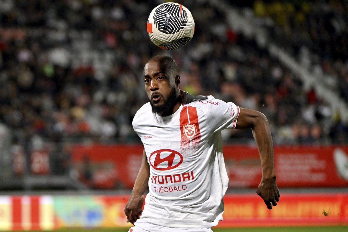 StatsPicot's tweet photo. 📊Buteurs de la tête pour @asnlofficiel toutes compétitions confondues depuis le début de l'année civile 2024 :
➡️@Therealcheikh_ : ⚽️⚽️⚽️
➡️Alassane Diaby & @RivasJo19 : ⚽️
#ASNL #FCRASNL #NationalFFF
📸Alexandre Marchi https://t.co/MyX4tl1tUe