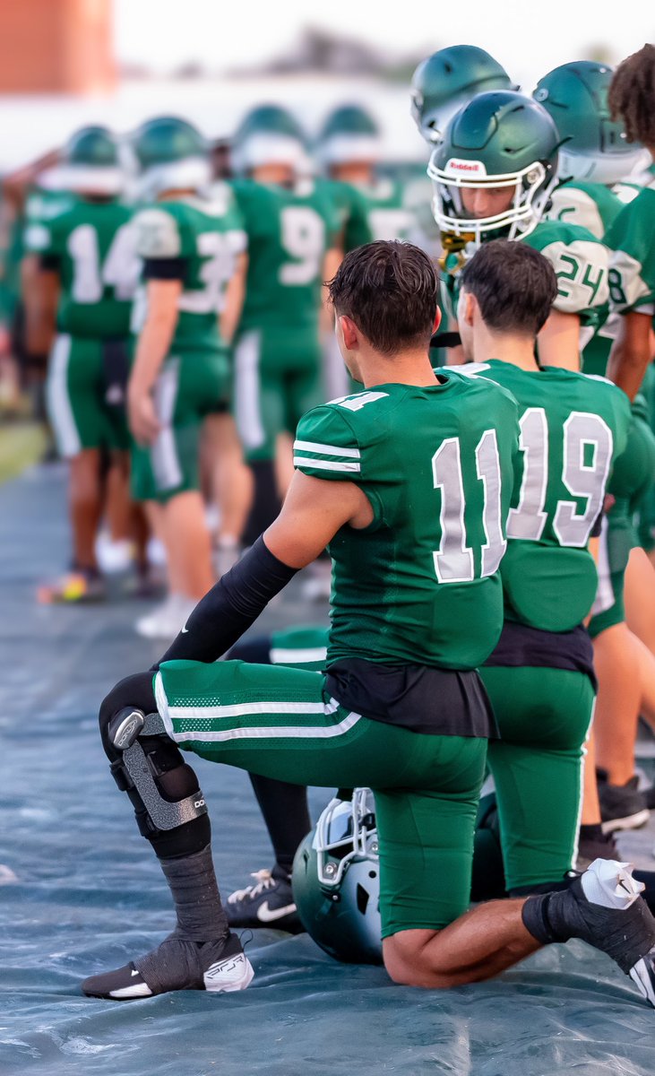 Ckato_11's tweet photo. A year ago today I had every athletes nightmare happen tore my acl, mcl, and fractured meniscus. After 9 months of rehab and hard work I just played my last first game ever. Thank you God for giving me this opportunity to play the game I love! Last ride loading… https://t.co/2hxTxAB9mU