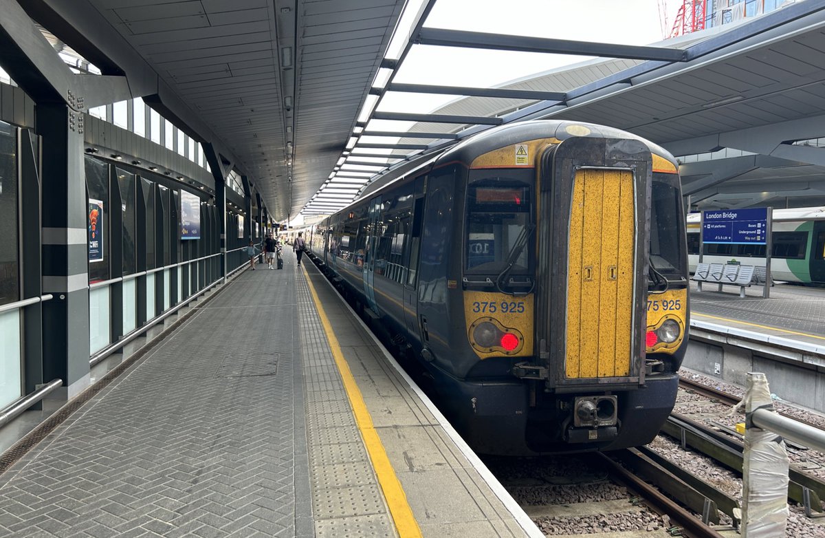 Playing around on my old turf today… Sort of. It’s the Southeastern Redhill Diverts this weekend so I’m off to Tonbridge and back, non-stop via East Croydon, with none other than <a href="/Coast_Conductor/">Conductor Collins (Nat)</a> as the Conductor on my service!
