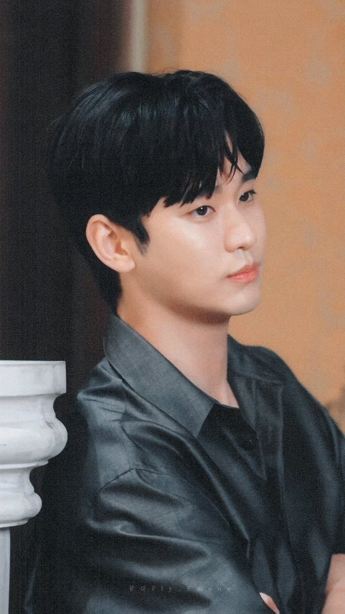 Fly31721939's tweet photo. #kimsoohyun × Dinto ｜截修9P🧸🖼🪄

莫奈油画里的贵族王子🤴

收录：https://t.co/F3tylItFI3 https://t.co/PjYiHKfv6N