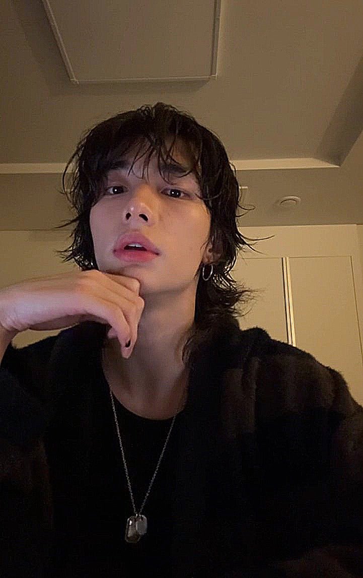 itboyglobaI's tweet photo. This insane face card https://t.co/SkIAD5K3Om