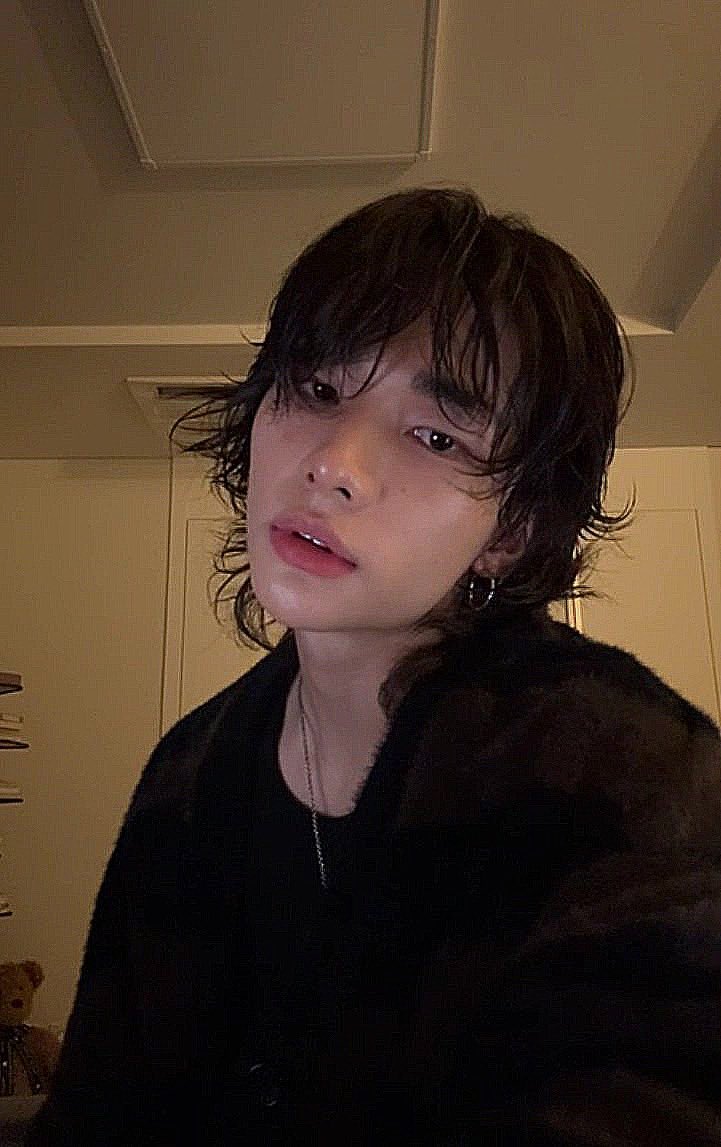 itboyglobaI's tweet photo. This insane face card https://t.co/SkIAD5K3Om