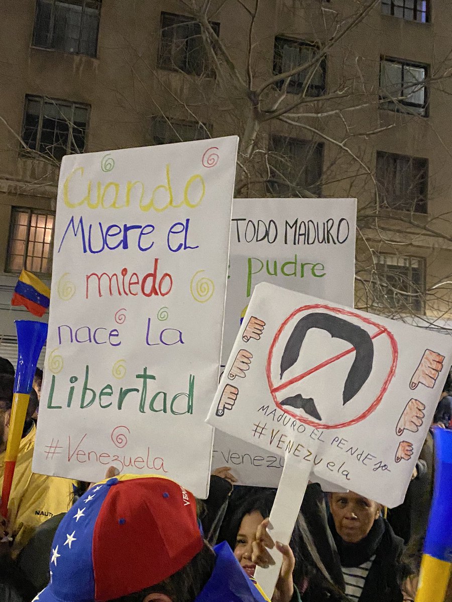 TehaniSikiu's tweet photo. Santiago de Chile 17/08/2024

#GanóVenezuela
#Venezuela
#HastaElFinal https://t.co/K68kSwvn8U