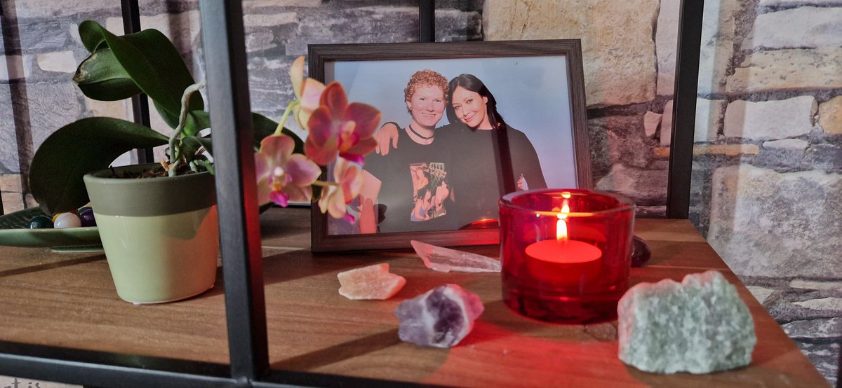 Remembering Shannen🕊✨️🕯.
Miss you so much💔❤️‍🩹

#shannendoherty