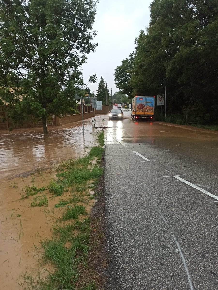 LatJosef's tweet photo. @CHMUCHMI Dobřejovice kolem 18. hodiny https://t.co/rgTWeOayaP