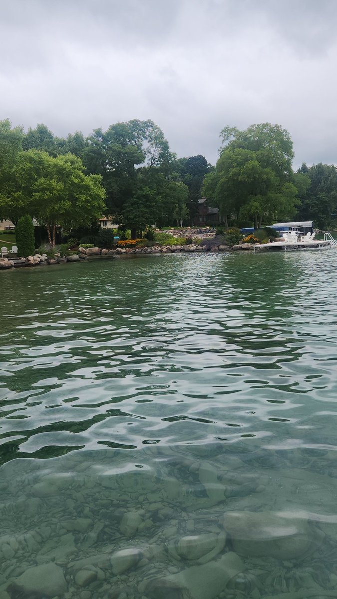 dudg24's tweet photo. Torch Lake https://t.co/kvhNQBZl5N