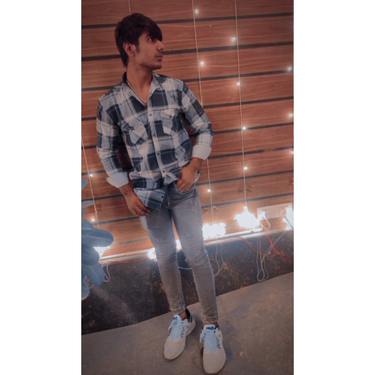 laveshch's tweet photo. somthing it's better to be alone nobody can hurt you ❤️ https://t.co/IXYqehIXWn