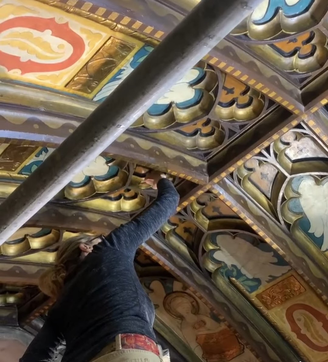 pcusabingewatch's tweet photo. Parma Conservation post: 
Conservation of Frederic Clay Bartlett's 1914 ceiling murals (North Bay 2) at Fourth Presbyterian Church #Chicago #Illinois. 
#ceilingSunday #ceilingsonSunday 
#Presbyterian #pcusa @LincolnTrails @PresbyChicago @FourthChicago #architecture #murals https://t.co/pahDqNle5F