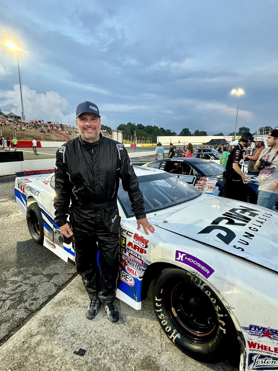_bradmeans's tweet photo. Blessed Sunday, thanks again to @LandonHuffman for allowing me to scratch the itch.Learned a lot for the next one and I appreciate the AM coaching from @DaleJr!80% is better than the fence.@AggressiveHyd @DrivenSun @SimpsonRacing https://t.co/DuFesdpoiB