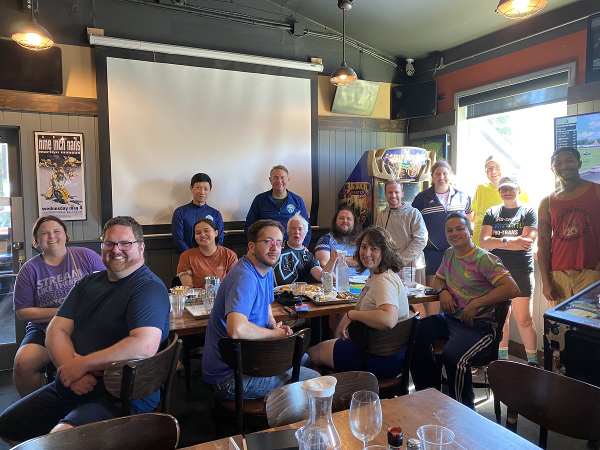 After practice pubbing at our sponsor <a href="/fuelsportsgrill/">Fuel Sports Grill</a>