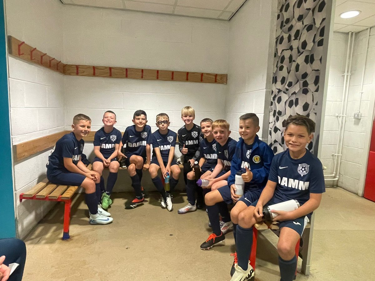 Thorn2015S's tweet photo. Big thanks to Partick Thistle for inviting our boys in to test themselves against a Youth Academy opposition. A strong competitive match &amp; exactly what the boys needed! A great experience, ready for the league starting back ⚽️ #football #youthfootball #thorn2015s #thornathletic https://t.co/UM4Xj4YgsC