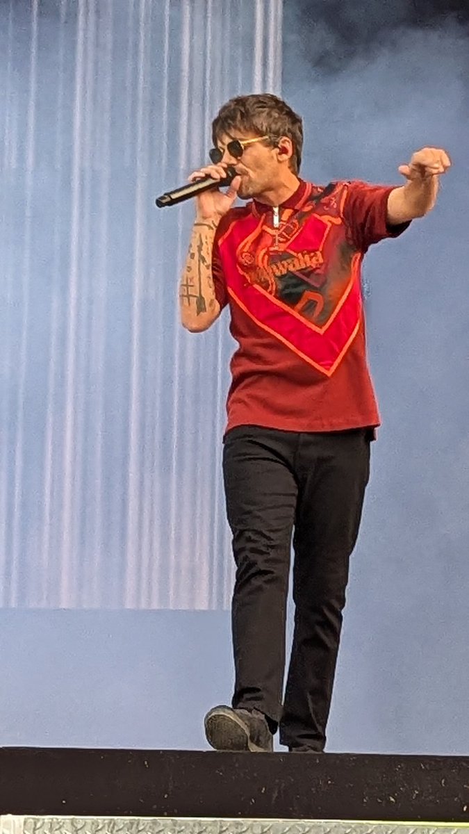 #LouisAtCabaretVertFestival <a href="/CabaretVert/">Cabaret Vert</a>