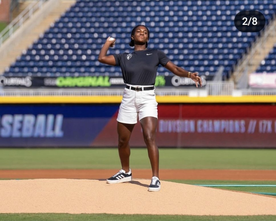 thatpintolife's tweet image. Another moment in #ThatPintoLife, Brianna throws out the first pitch for the historic Durham Bulls at the #DBAP. #ThatPintoLifeNeverStops #durhambulls #tripleabaseball #nwsl #durham