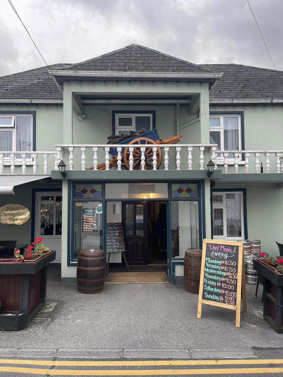 MickODeaArtist's tweet image. Visiting #cong #mayo #turf #cart #greek #balustrades #burgers The quiet Man #iohnwayne