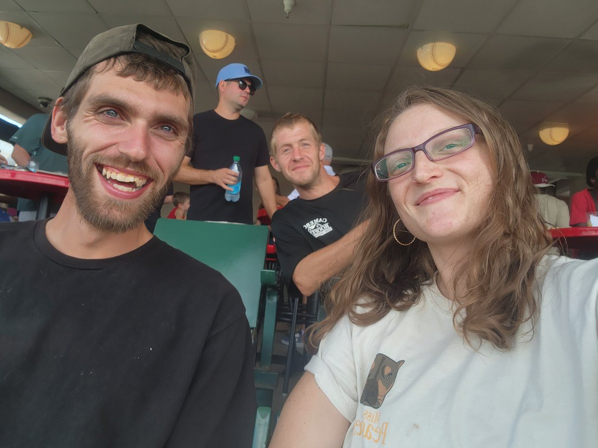 simmysk8's tweet photo. Shoutout to Cameron Roofing! #ROCTheSummer @RocRedWings https://t.co/EKnEkY3qNo