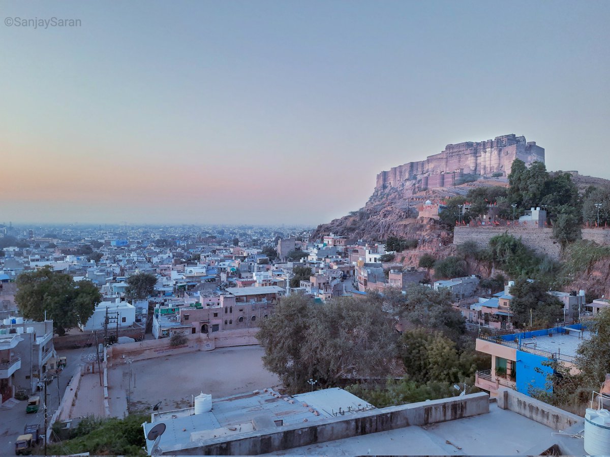 barmer_wala's tweet photo. Jodhpur Rajasthan 

#lifestyle

#motivation

#love

#life

#fashion

#fitness

#beauty

#travel

#viral

#gym

#style

#trending

#photooftheday

#fyp

#explore

#workout

#health

#fitnessmotivation

#model

#fit https://t.co/ZMFs9QRCMB