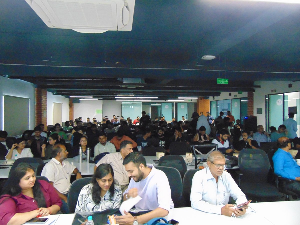 hrittikhere's tweet photo. I had an amazing time hosting the Platform Engineering Meetup II with @loft_sh and @facetscloud. Huge thanks to our speakers and all attendees. A special shoutout to the team for their support—we couldn't have done it without you! 🚀 To more #PlatformMeetupBLR meetups https://t.co/0XDIkSKLRE
