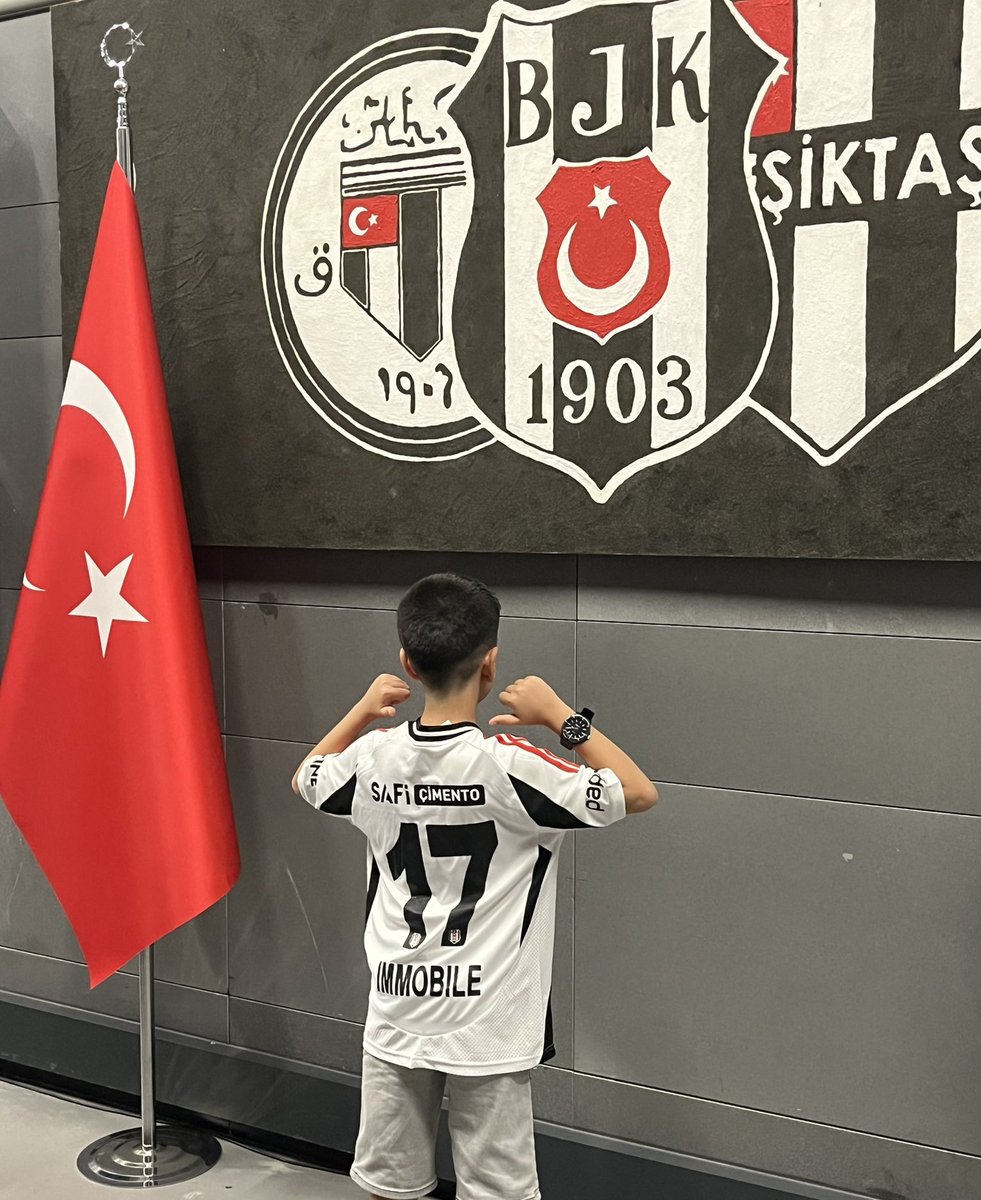 Yavru kartal, Başkan Hasan Arat ile buluştu.