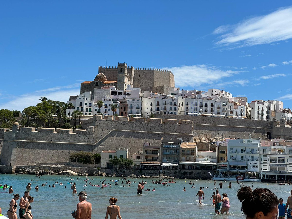 Qué cambiada está Donosti, ¿verdad <a href="/rbcgnzzz/">rebeca</a> ?