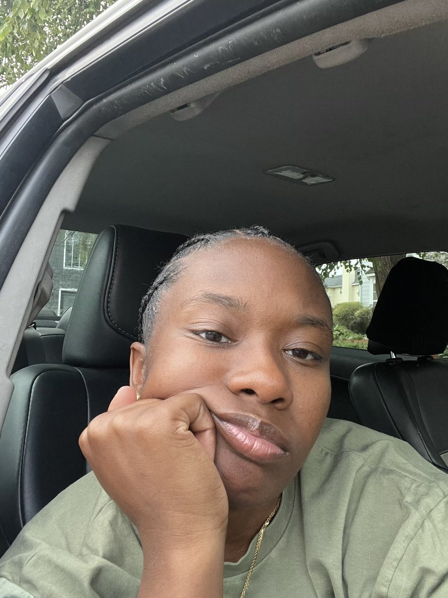 MoM5ney 🖤💸 tweet media