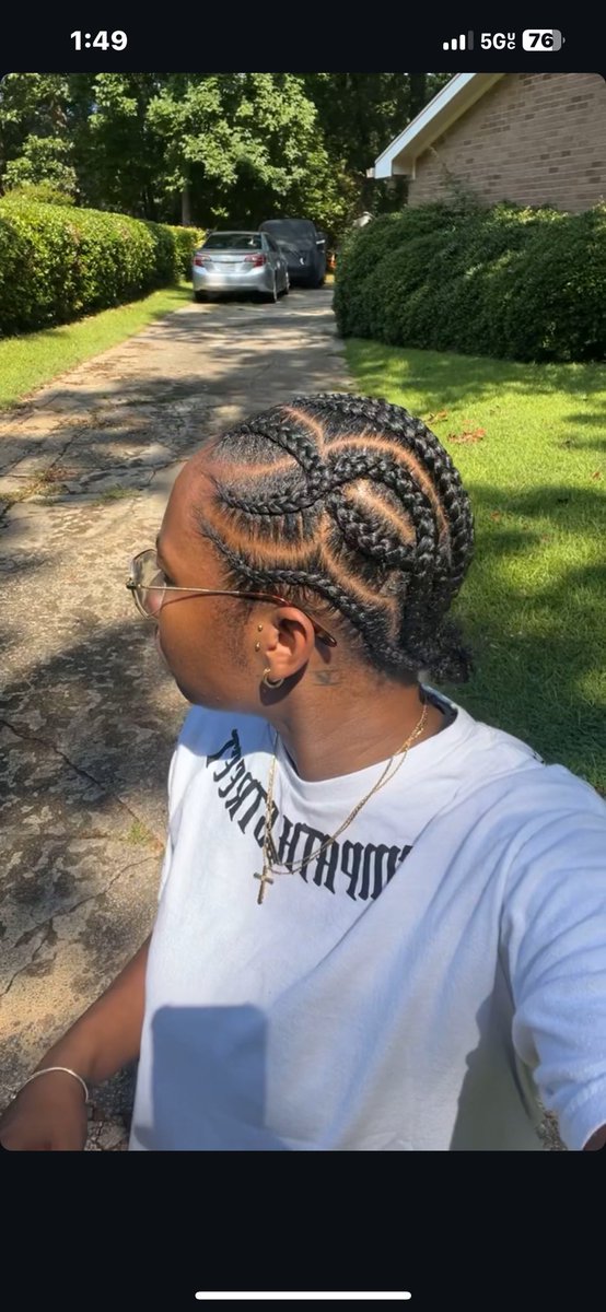 MoM5ney 🖤💸 tweet media