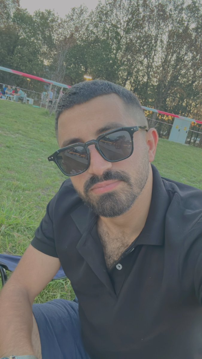 dioonur's tweet photo. Komutanım sakallar kalsa olur mu? https://t.co/4tbYxcSjvr
