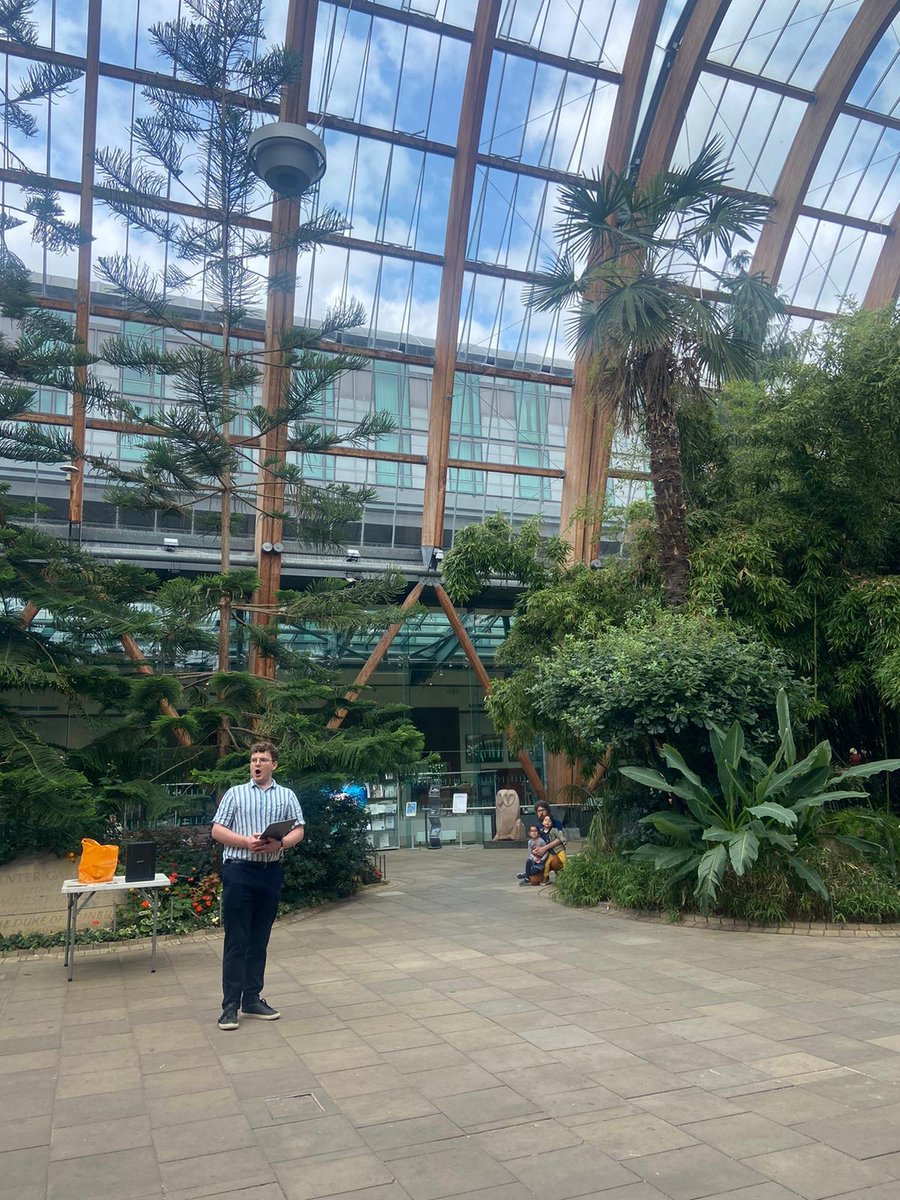 Opera On Location tweet media