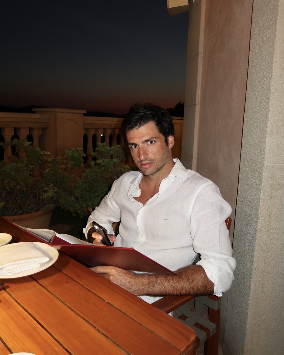 Carlossainz55's tweet image. 🔋☀️Fully recharged and ready for the 2nd half of the season

🔋☀️ Pilas cargadas y listo para la 2a parte de la temporada