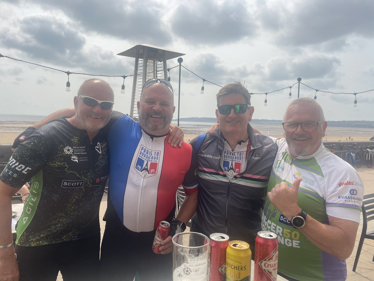 lyndharries's tweet photo. @DrPhillT @ByronDavidLloyd Great to meet up with our Amsterdam riders today on the jiffy ride today 
#staystrongforows https://t.co/5oQKZlJOnx