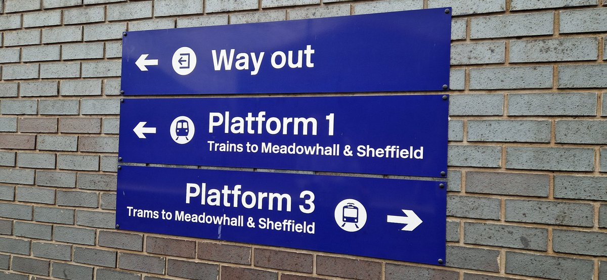 EurostarJustinp's tweet image. Ceci n'est pas un tram. A highlight of a recent trip to Sheffield was a ride on  the tram-train that uses shared National Rail track from Tinsley to Rotherham. The Central station has a section of low platform for the trams to use. 
#PublicTransport
#LightRail