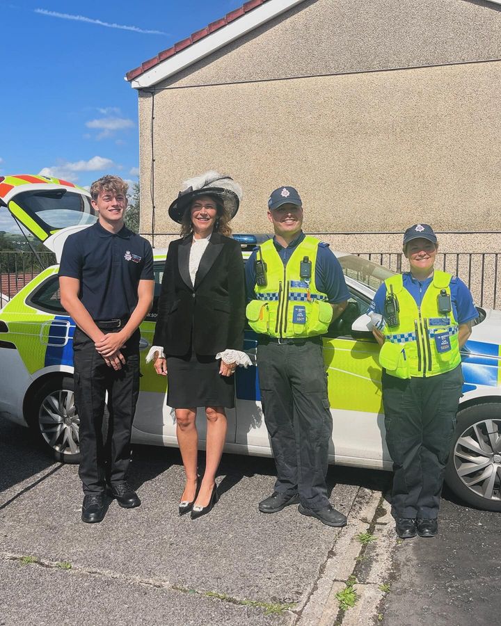 swpolice's tweet photo. Its been another busy few days across the force out and about #InYourCommunity
We've been at summer events☀️, rescuing a dog🐶, on patrol 🚓 and of course, keeping South Wales safe👍
If you've said 'hello' to us or stopped for a quick chat - thank you! 💙
#SaferSummer https://t.co/sZORELL6Jw