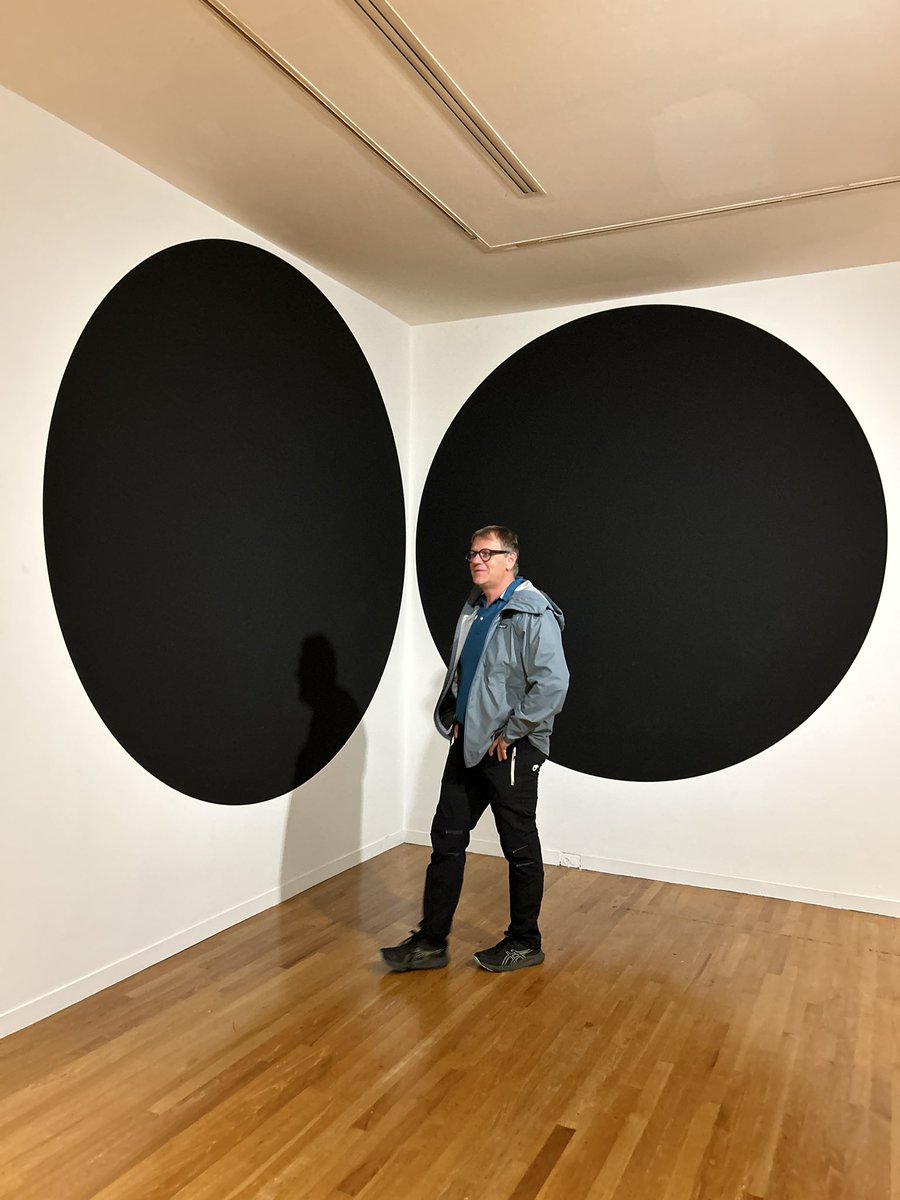 cthoma1973's tweet photo. Vancouver Art Gallery, #sympathisch 😉🇨🇦💪 https://t.co/new83Dd4Kf