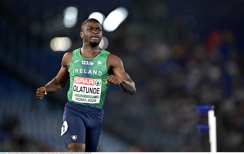 OLATUNDE SMASHES NATIONAL 100M RECORD💥

Israel Olatunde (Tallaght AC) has lowered his own Irish 100m record with a stunning 10.12 at the NEB Open in London earlier today (Aug 18th)🙌

Full result: tinyurl.com/srhs855d

#IrishAthletics