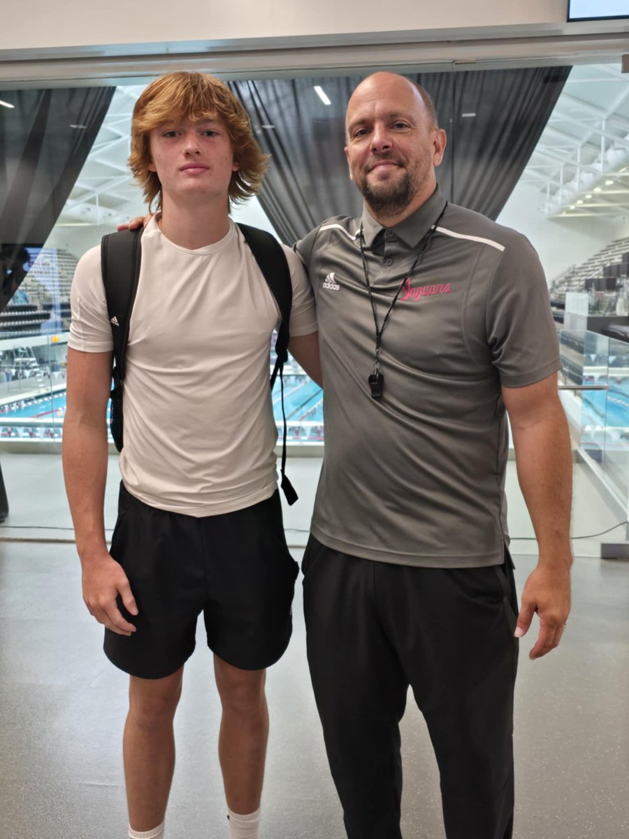 Chandler tweet media