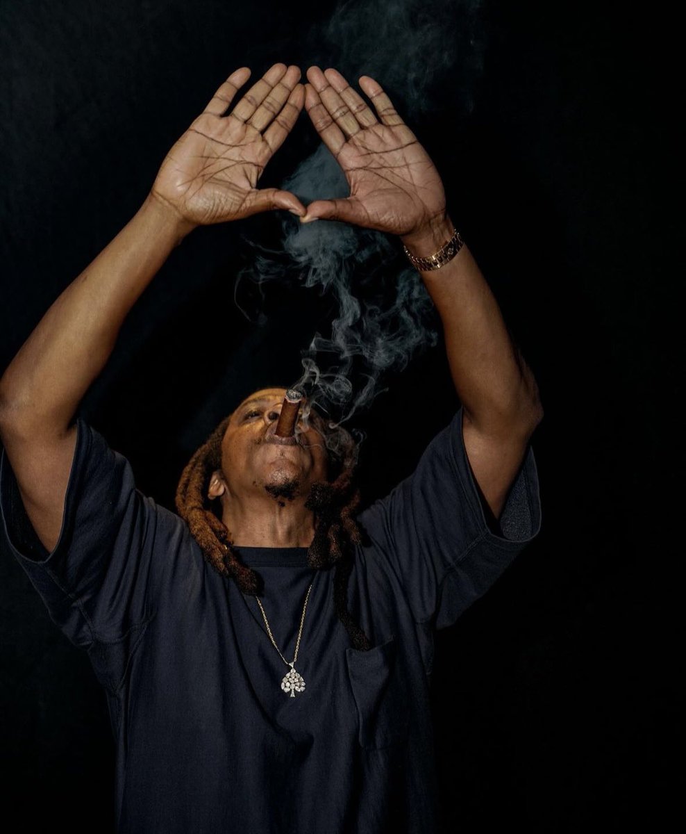 ShawnCarterShow's tweet photo. THE FUCKING GOAT NIGGA https://t.co/utv9LEudgp