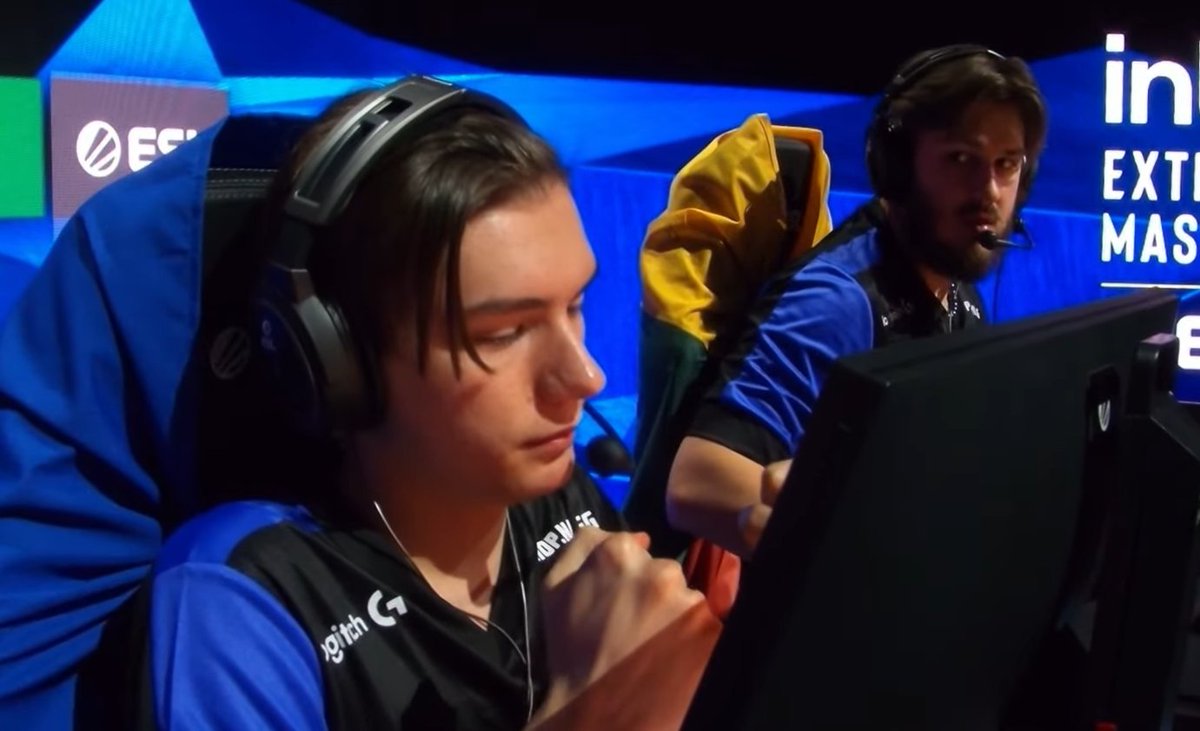 delre 🐟 tweet media