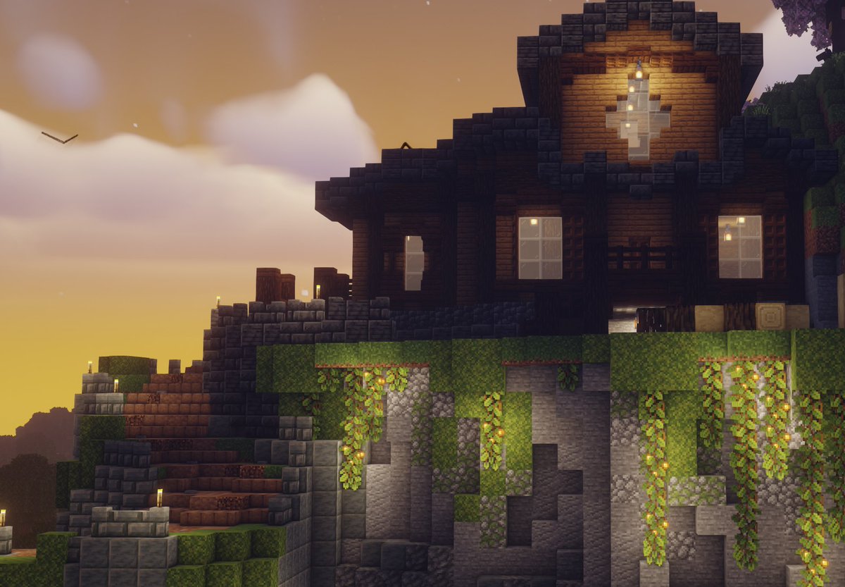 PopTailss's tweet image. Moots! If you’re interested in joining a Java SMP pls interact with this! :0