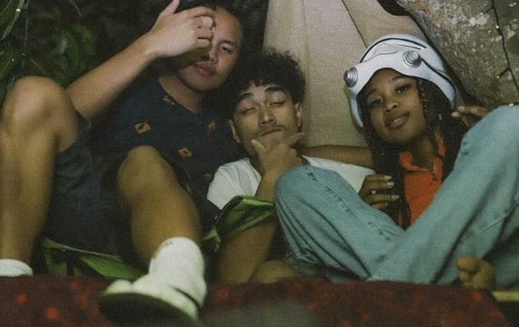 blu 🏒 tweet media