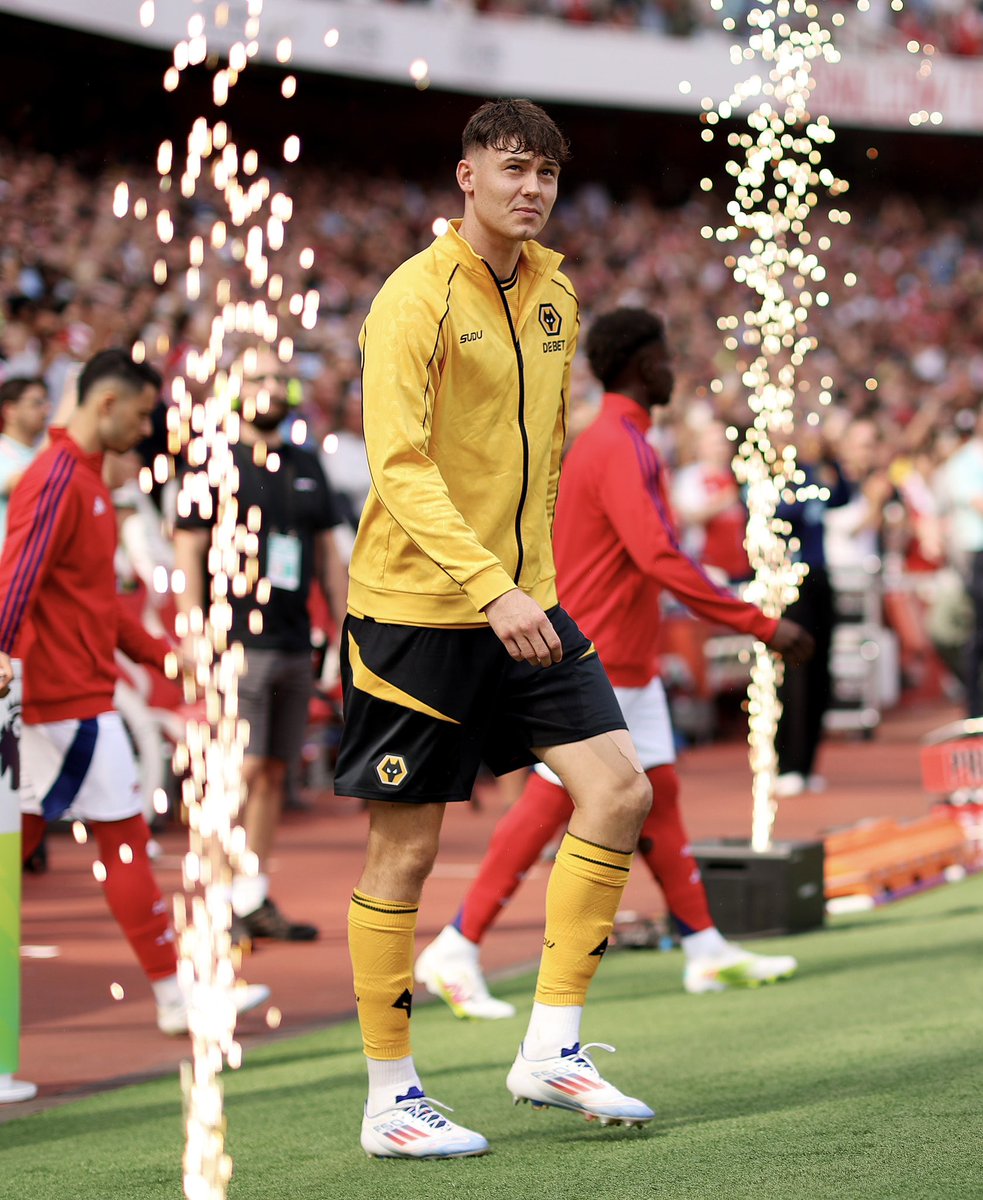 Jørgen Strand Larsen tweet media