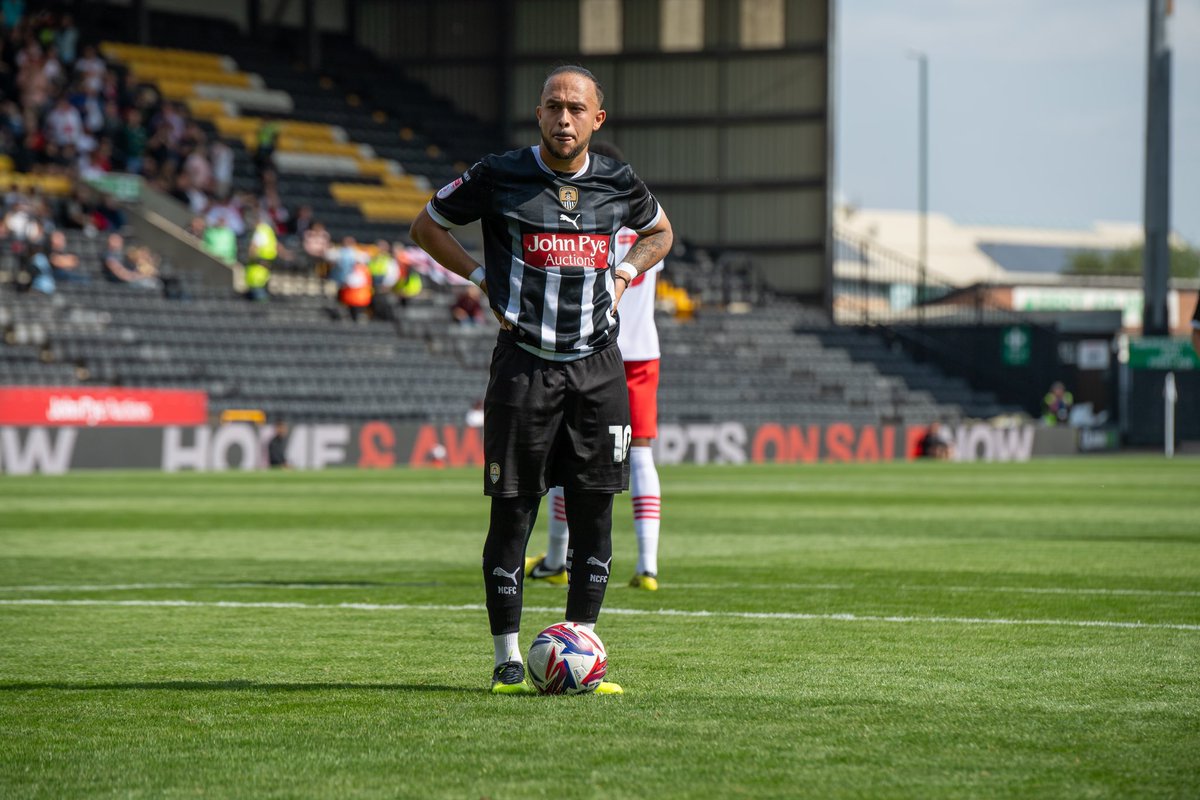 Jodi Jones tweet media